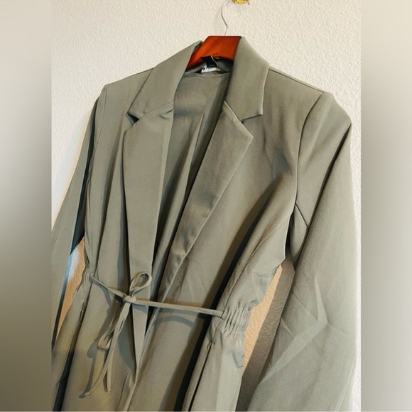 NWOT Athleta Endless Primatwill Blazer Green / Gray - Picture 4 of 13